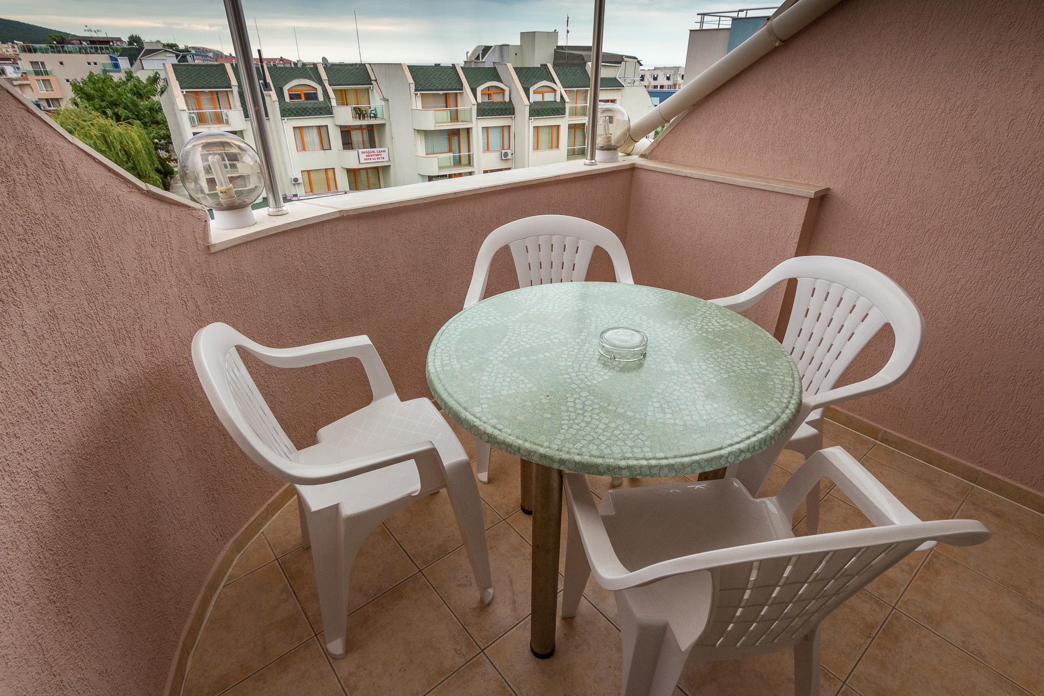 Family Hotel Venera Sveti Vlas Bagian luar foto