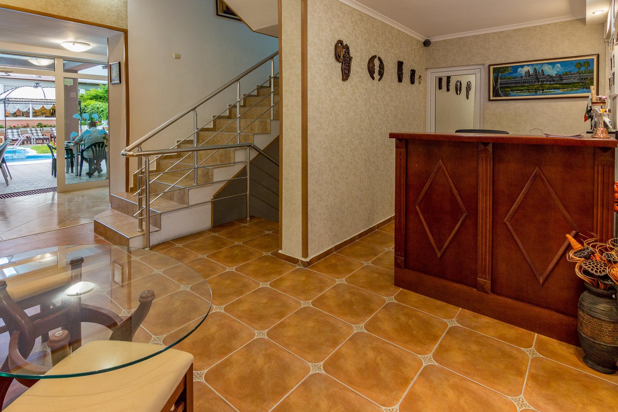 Family Hotel Venera Sveti Vlas Bagian luar foto