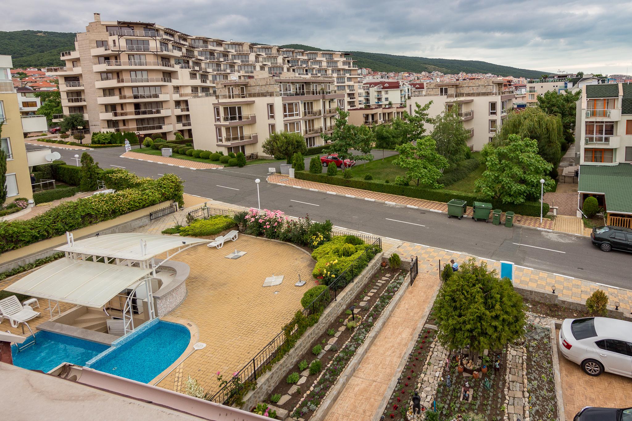 Family Hotel Venera Sveti Vlas Bagian luar foto