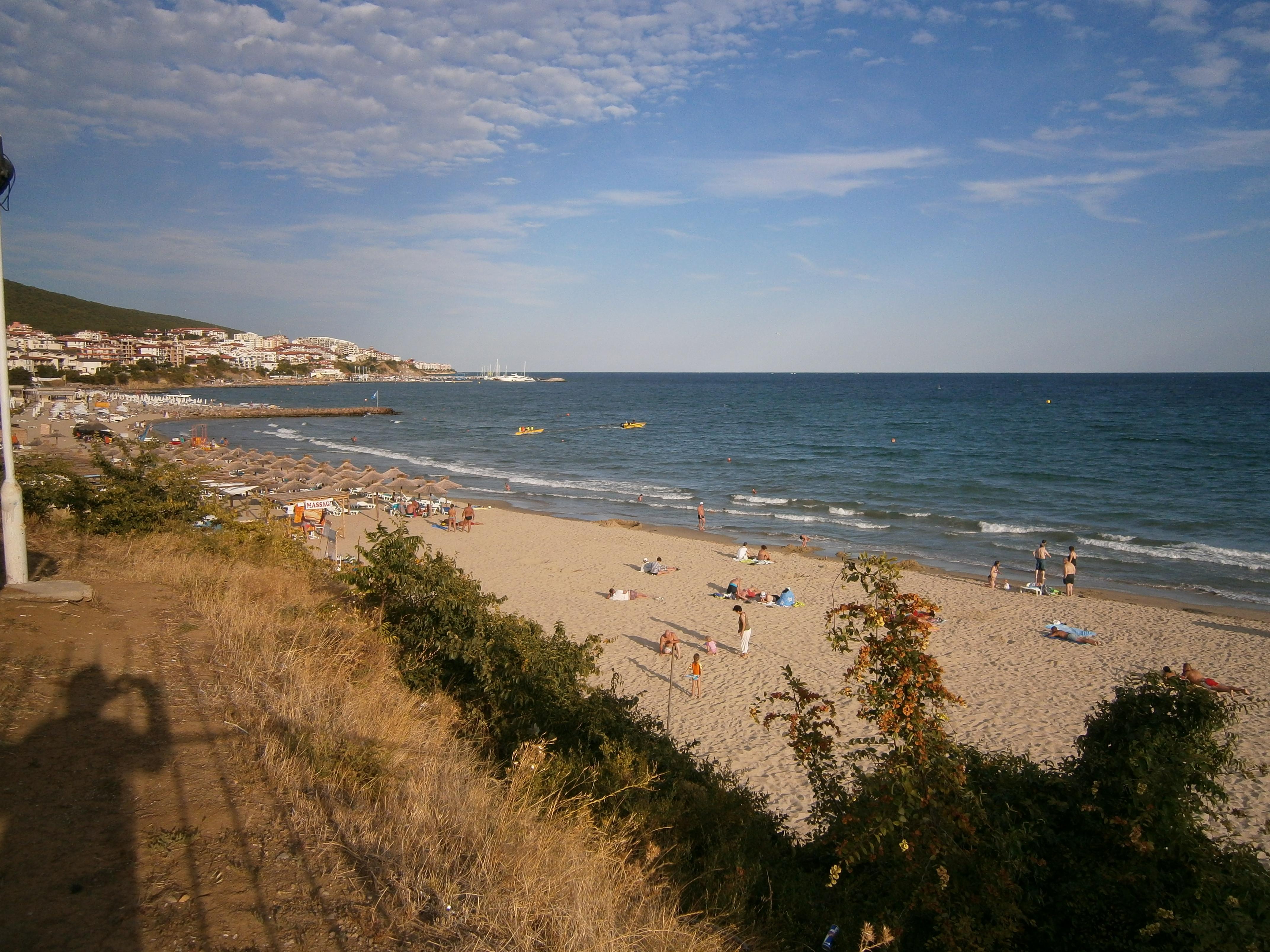 Family Hotel Venera Sveti Vlas Bagian luar foto